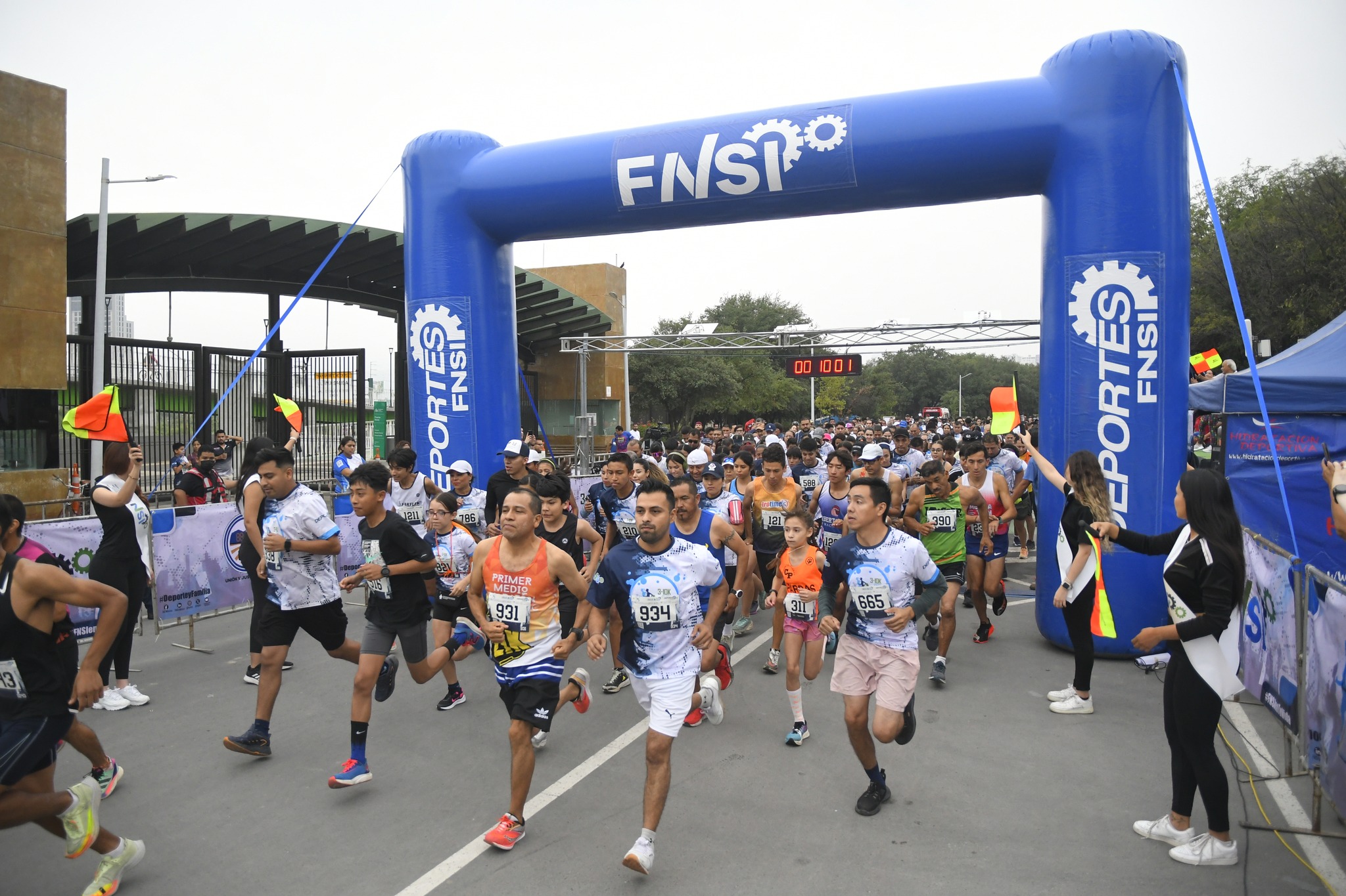 Exitosa edición de carrera Deporte y Familia 2024 de la FNSI